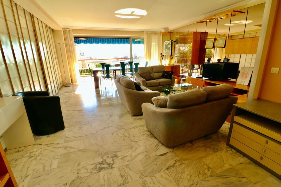 2, 3 And 4 Bedroom Sea View Forville Apartments 5 Mins From The Palais Cannes Luaran gambar