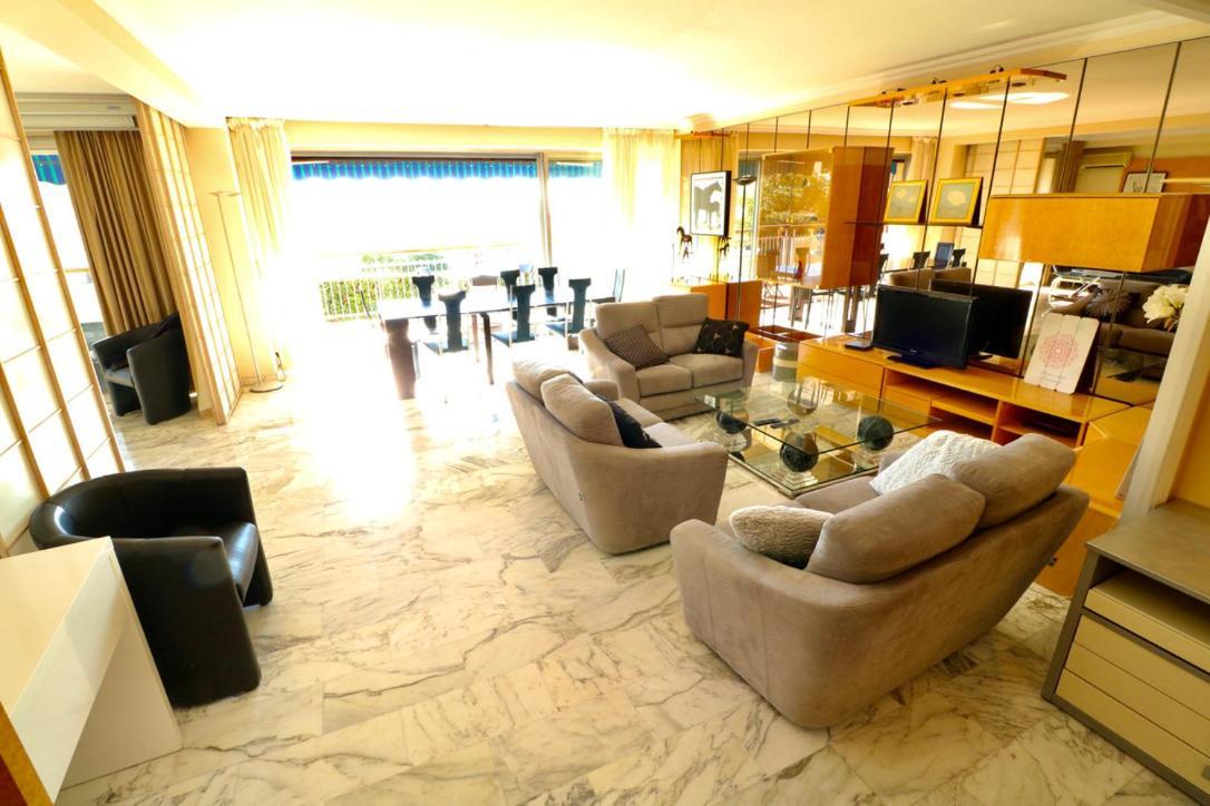 2, 3 And 4 Bedroom Sea View Forville Apartments 5 Mins From The Palais Cannes Luaran gambar